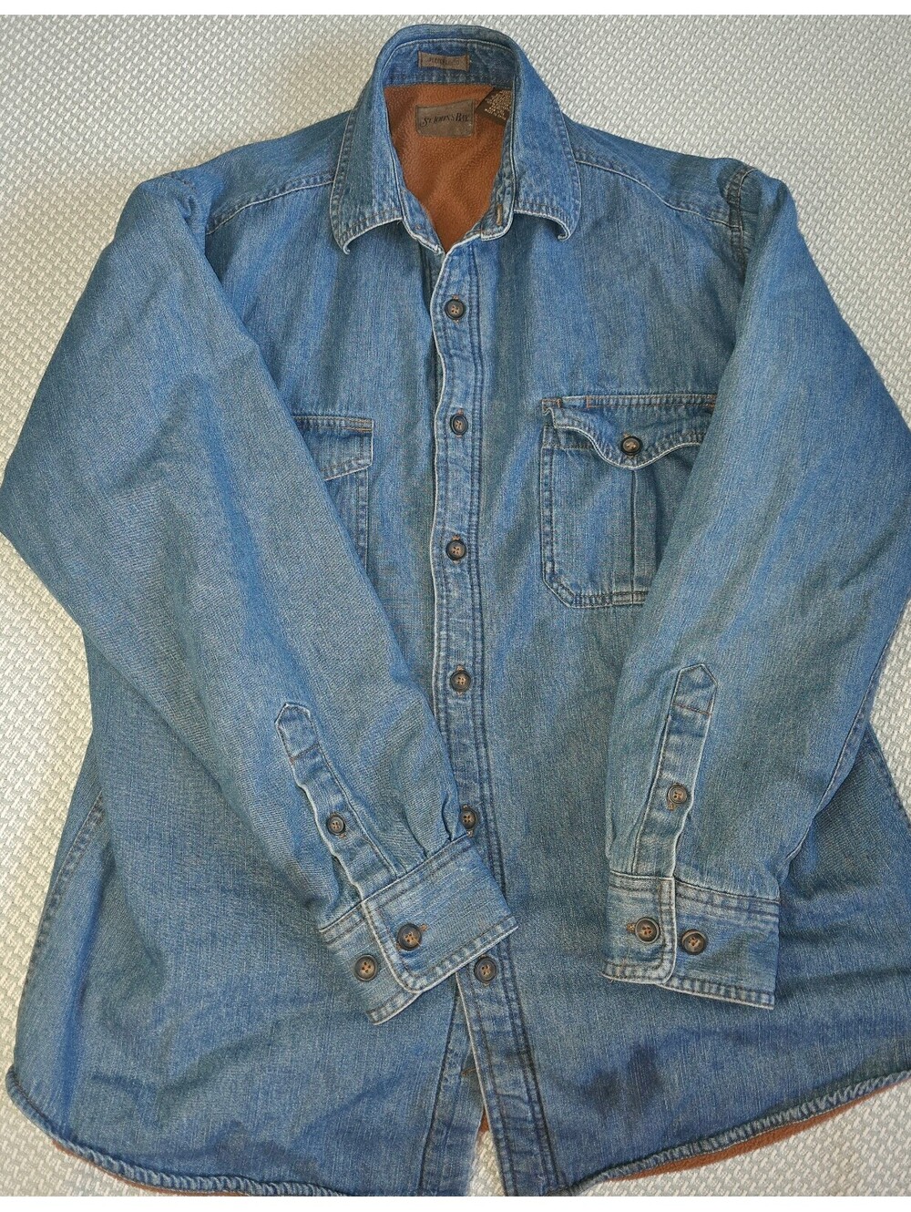 Vintage men's denim shirt with fleece lining size medium